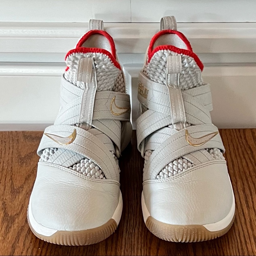 Nike Lebron Soldier XII Basketball Shoe, Men’s Sz 8